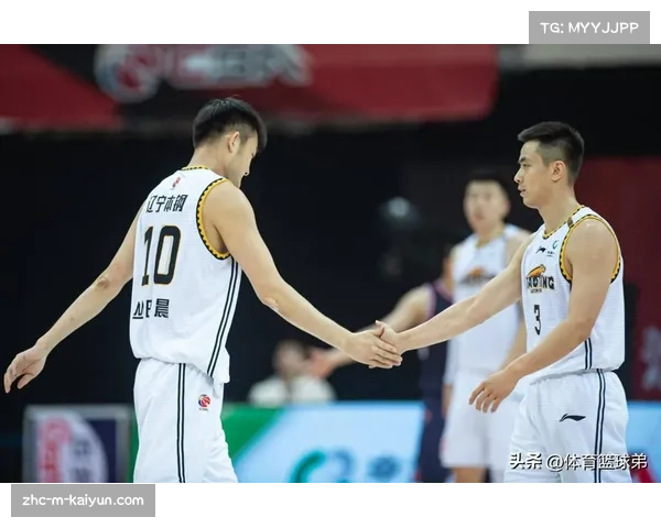 辽粤大战即将再度上演 赵继伟徐杰后卫线巅峰对决 辽粤大战即将再度上演 赵继伟徐杰后卫线巅峰对决